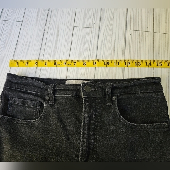 Everlane High Rise Skinny Jeans in Distressed Black Size 30 Regular - Picture 10 of 13